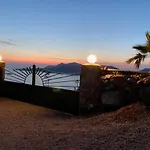 Βίλα Nova Leros